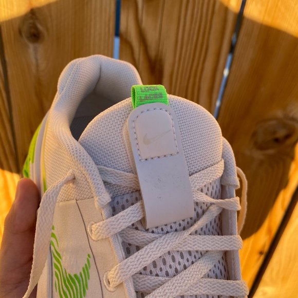 Mens Size 9 Nike Metcon 8 Beige Green Strike DO9328-006 - Picture 5 of 10